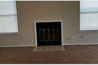 1311 W Century Boulevard #64, Lodi, CA 95242 - Photo 5