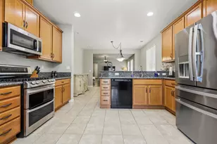 668 Spirou St, Stockton, CA 95204 - Photo 21