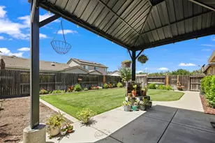 668 Spirou St, Stockton, CA 95204 - Photo 43