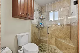 7085 Amherst St, Sacramento, CA 95822 - Photo 27