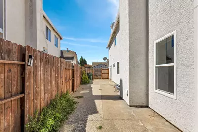 9235 Santenay Way, Sacramento, CA 95829 - Photo 39