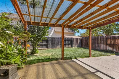 9235 Santenay Way, Sacramento, CA 95829 - Photo 37