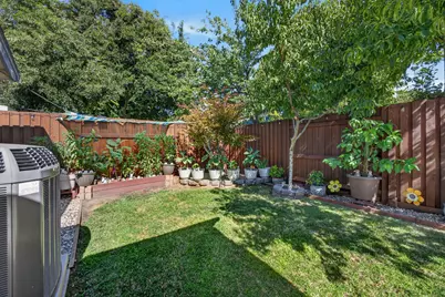 1747 Tourney Way, Sacramento, CA 95833 - Photo 17