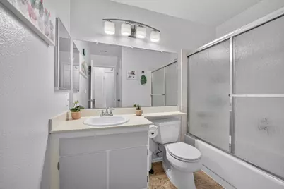 1747 Tourney Way, Sacramento, CA 95833 - Photo 11