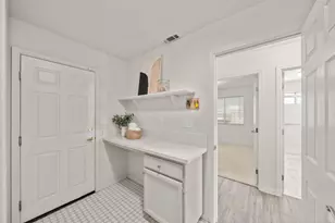 1508 Steinbeck Dr, Roseville, CA 95747 - Photo 11