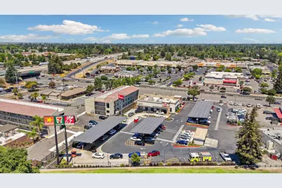 2645 Grand Canal Boulevard, Stockton, CA 95207 - Photo 11