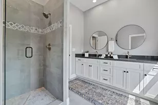 9403 E Jahant Rd, Acampo, CA 95220 - Photo 33