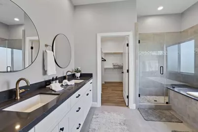 9403 E Jahant Road, Acampo, CA 95220 - Photo 31