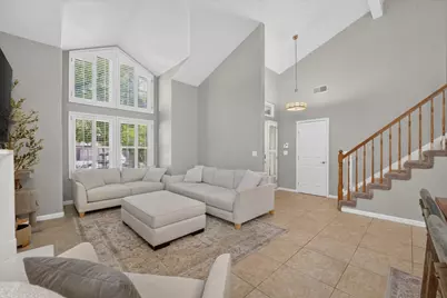 3032 Valasstrada Court, Carmichael, CA 95608 - Photo 5