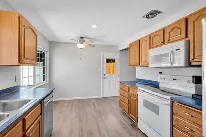 6940 Calvin Drive, Citrus Heights, CA 95621 - Photo 9