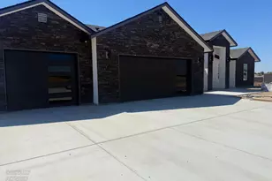 21250 Del Monte Rd, Madera, CA 93638 - Photo 13