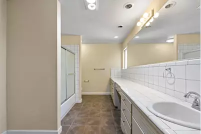 533 W Tokay Street, Lodi, CA 95240 - Photo 25