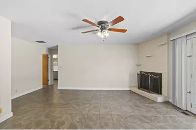 533 W Tokay Street, Lodi, CA 95240 - Photo 17