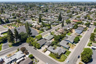 533 W Tokay Street, Lodi, CA 95240 - Photo 3