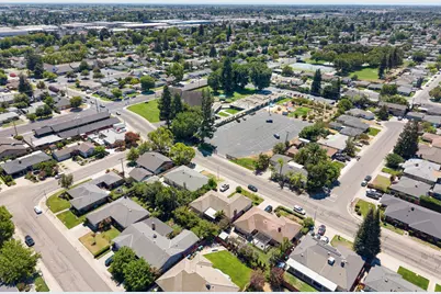 533 W Tokay Street, Lodi, CA 95240 - Photo 5
