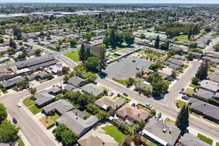 533 W Tokay St, Lodi, CA 95240 - Photo 5