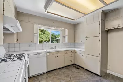 533 W Tokay Street, Lodi, CA 95240 - Photo 31