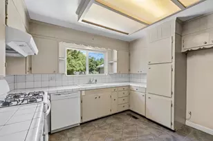 533 W Tokay St, Lodi, CA 95240 - Photo 31