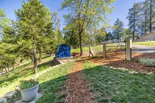 5015 Shooting Star Rd, Pollock Pines, CA 95726 - Photo 21