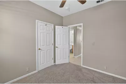 10038 Waterfield Drive, Elk Grove, CA 95757 - Photo 35