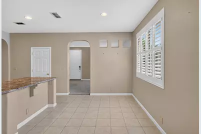 10038 Waterfield Drive, Elk Grove, CA 95757 - Photo 21