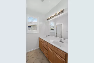10038 Waterfield Drive, Elk Grove, CA 95757 - Photo 41