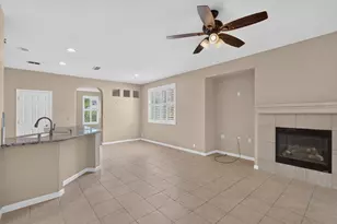 10038 Waterfield Dr, Elk Grove, CA 95757 - Photo 11