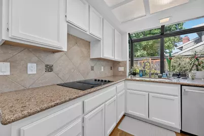 9109 Westcliff Lane, Fair Oaks, CA 95628 - Photo 21