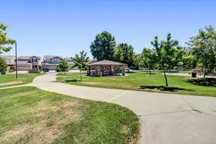 20 Loma Verde Ct, Sacramento, CA 95822 - Photo 41