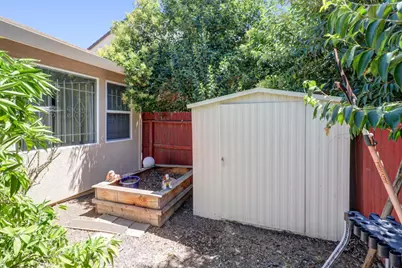 20 Loma Verde Court, Sacramento, CA 95822 - Photo 29