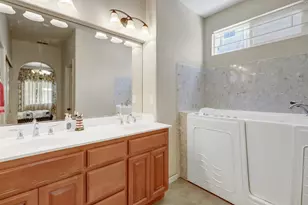 20 Loma Verde Ct, Sacramento, CA 95822 - Photo 17