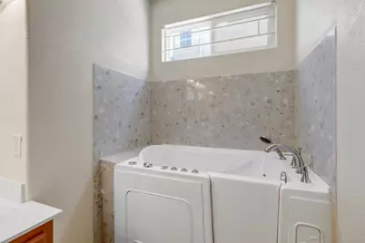 20 Loma Verde Court, Sacramento, CA 95822 - Photo 19