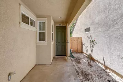 20 Loma Verde Court, Sacramento, CA 95822 - Photo 3