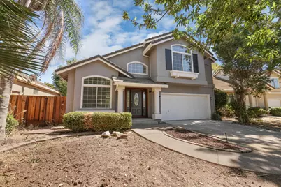 330 Falcon Court, Tracy, CA 95376 - Photo 3