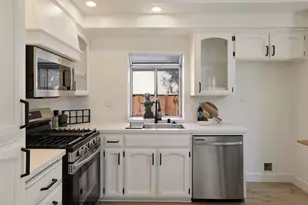 330 Falcon Ct, Tracy, CA 95376 - Photo 17