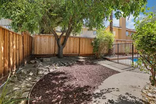 330 Falcon Ct, Tracy, CA 95376 - Photo 37