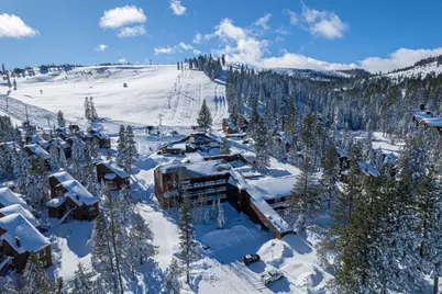 11589 Snowpeak Way #53, Truckee, CA 96161 - Photo 21