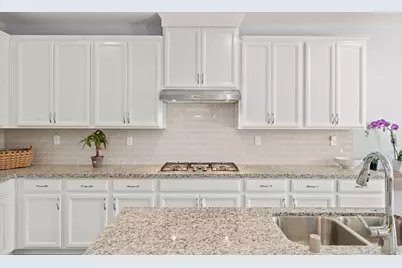 10442 Montaria Way, Elk Grove, CA 95757 - Photo 47