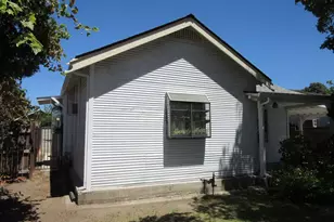 61 E Ellis St, Stockton, CA 95204 - Photo 3