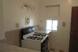 61 E Ellis St, Stockton, CA 95204 - Photo 11
