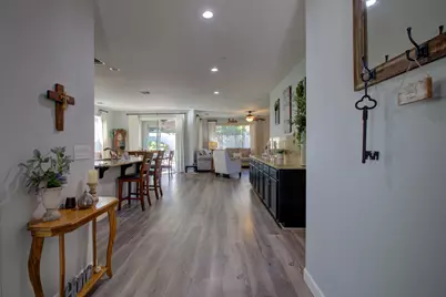 1390 Arbor Brook Drive, Manteca, CA 95336 - Photo 5