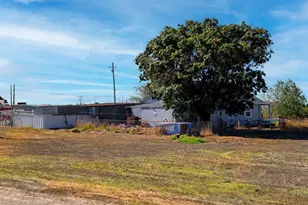 15942 N Jack Tone Rd, Lodi, CA 95240 - Photo 9