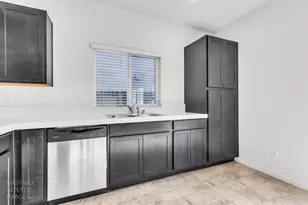 200 Alboran Sea Cir, Sacramento, CA 95834 - Photo 13