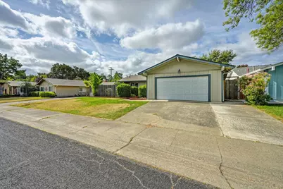 1710 Russell Way, Roseville, CA 95661 - Photo 5