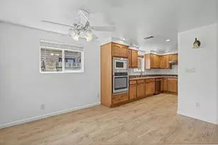 5828 N Haven Dr, North Highlands, CA 95660 - Photo 7