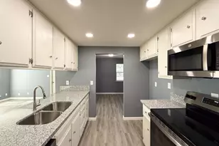 1310 Wimbledon Way, Manteca, CA 95336 - Photo 13