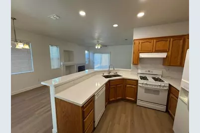 9196 Rose Parade Way, Sacramento, CA 95826 - Photo 9