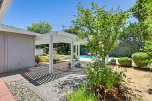 819 Sycamore Ln, Davis, CA 95616 - Photo 41