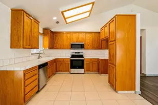 12760 Quicksilver St, Waterford, CA 95386 - Photo 11