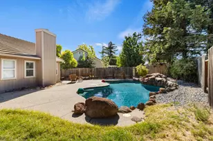 4421 Limnos Ct, Elk Grove, CA 95758 - Photo 39